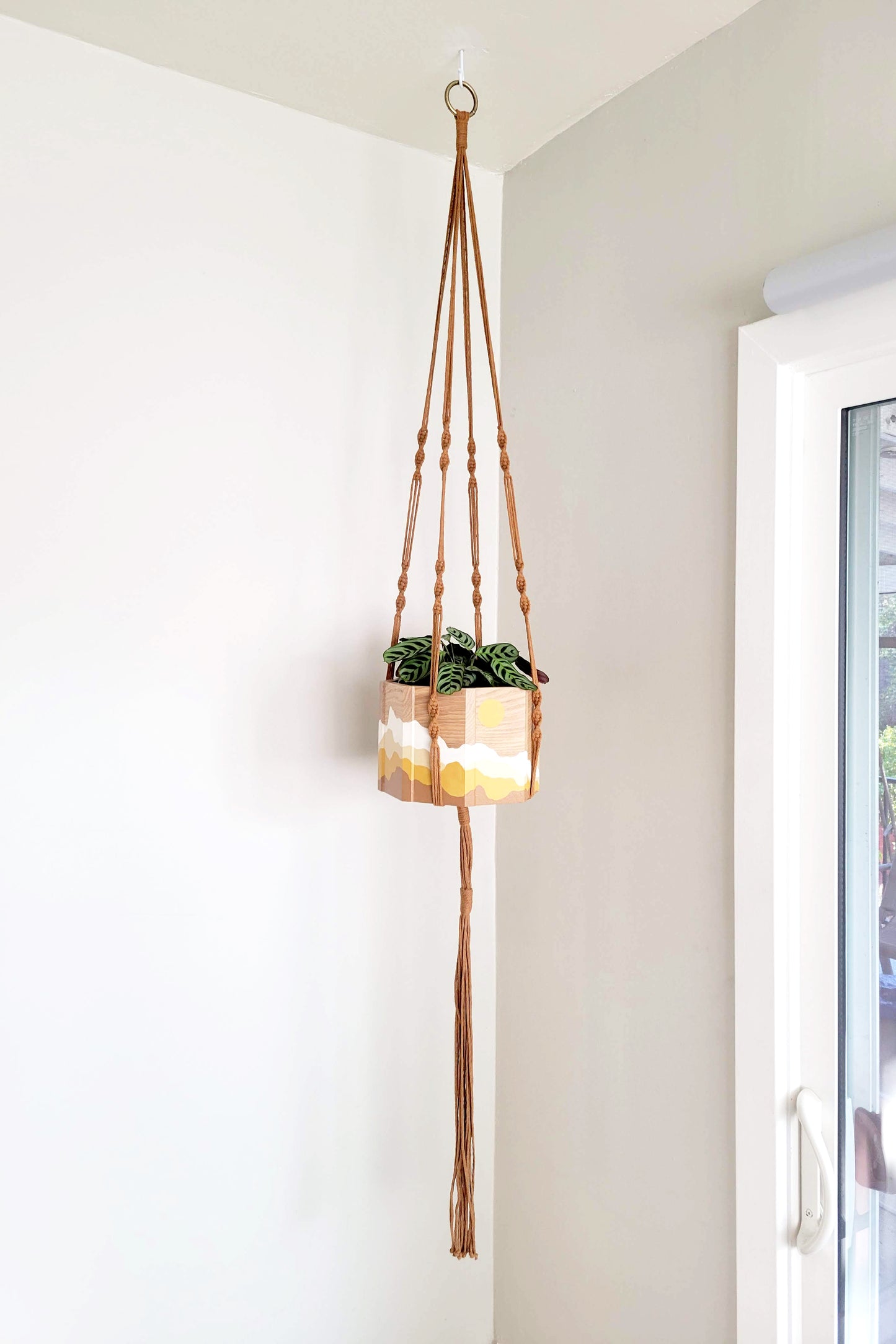 Sun & Mountains Planter with Macrame Hanger